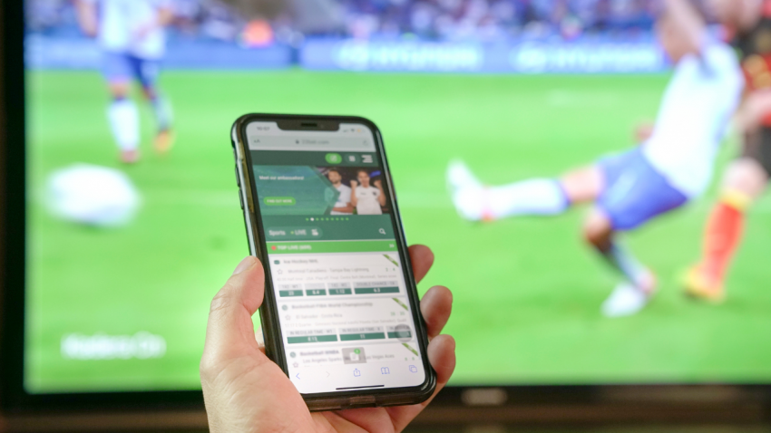 Смотреть футбол онлайн: удобный способ следить за игрой